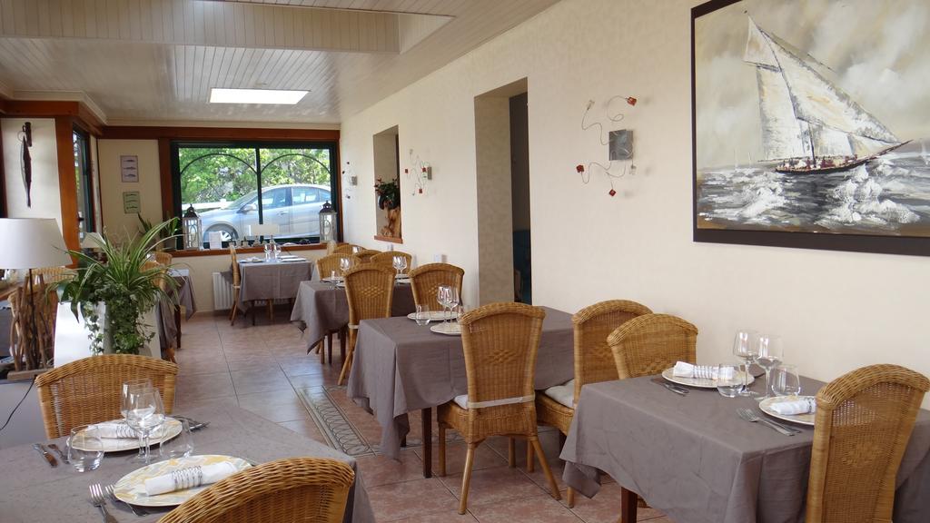 Hotel Les Ondines Saint-Guénolé Esterno foto
