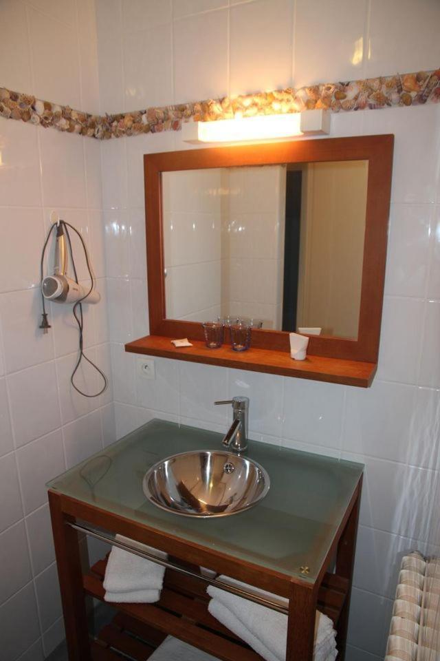 Hotel Les Ondines Saint-Guénolé Esterno foto